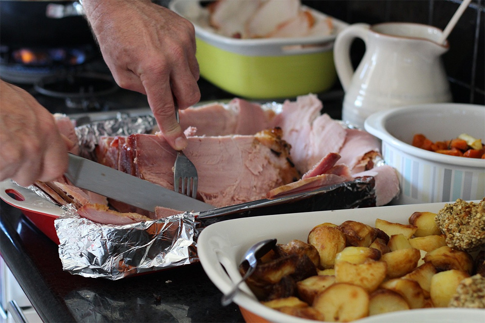 Ham dinner with potatoes